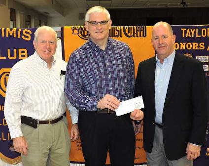 Peoples Bank & Trust donates to Taylorville Optimist Club