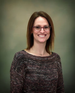 Peoples Bank & Trust Employee - Sarah Van Huss