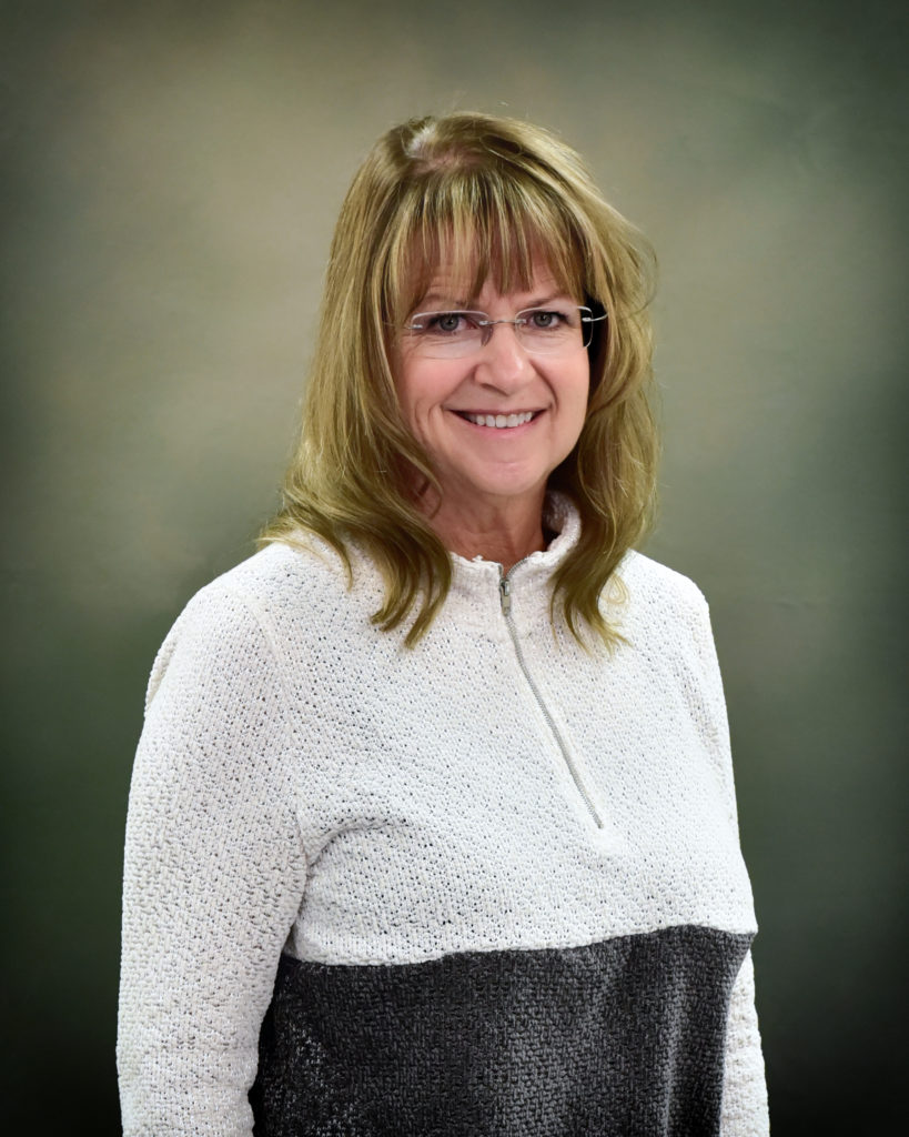 Peoples Bank & Trust Employee - Marilyn Dague