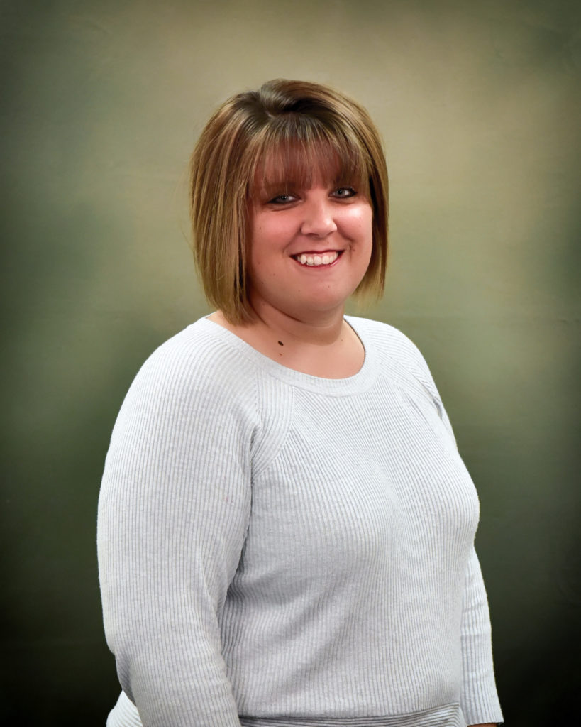 Peoples Bank & Trust Employee - Kacie Rankin