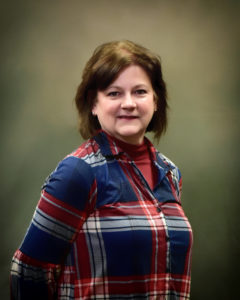 Peoples Bank & Trust Employee - Kathy Kleidon