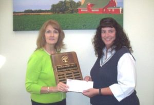 Peoples Bank & Trust - Pana Volunteer Yolanda Nation