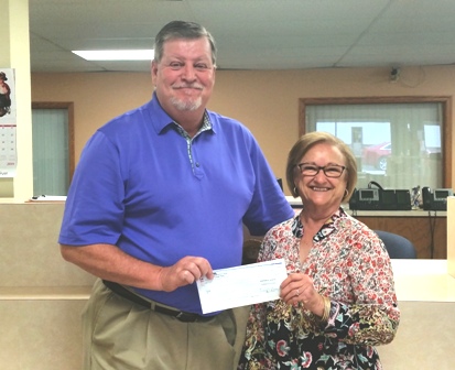 Peoples Bank & Trust - Taylorville Volunteer Beth Fuchs