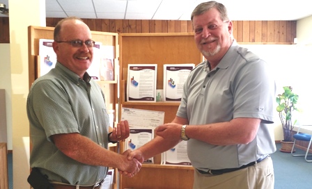 Peoples Bank & Trust - Taylorville Volunteer Bill Harmon