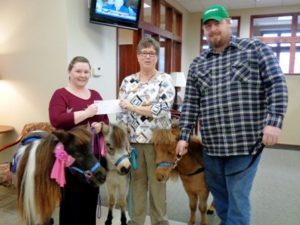 Peoples Bank & Trust - Taylorville Volunteer Heartland Mini Hoofs