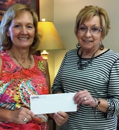 Peoples Bank & Trust - Taylorville Volunteer Linda Smith