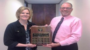 Peoples Bank & Trust - Waverly Volunteer Cathleen Nelson